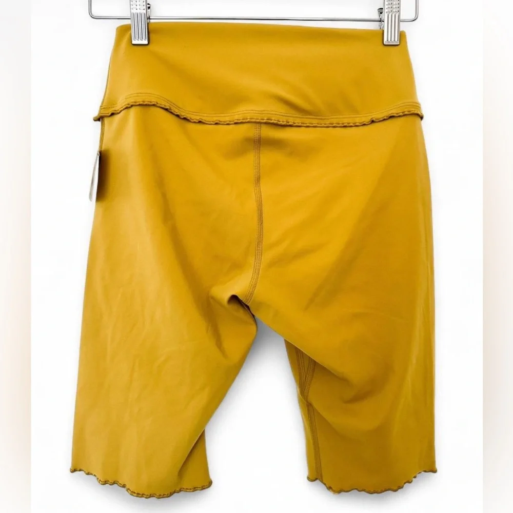 FREE PEOPLE Movement Heart Rate Alchemy Women’s Athletic Bike Shorts - Small
